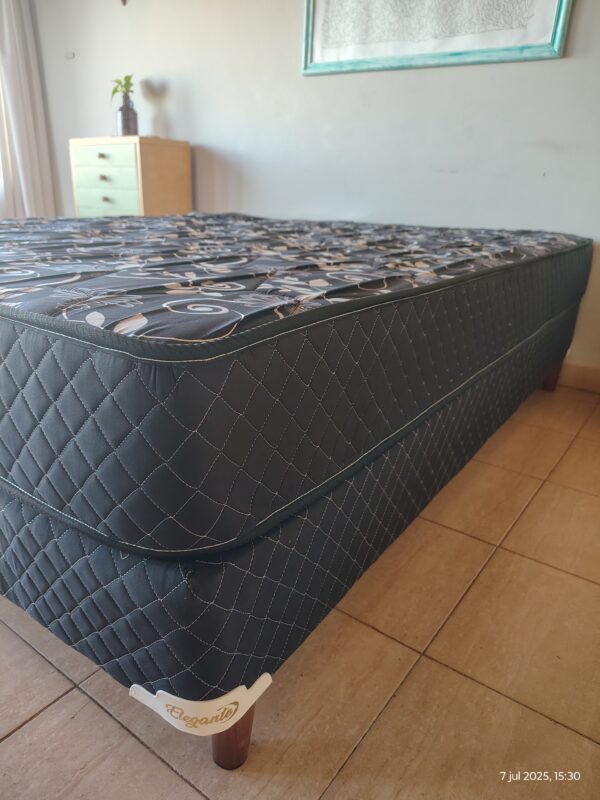WhatsApp Image 2025-07-08 at 11.01.25 Conjunto sommier Mistral - Todas las medidas - Espuma alta densidad.