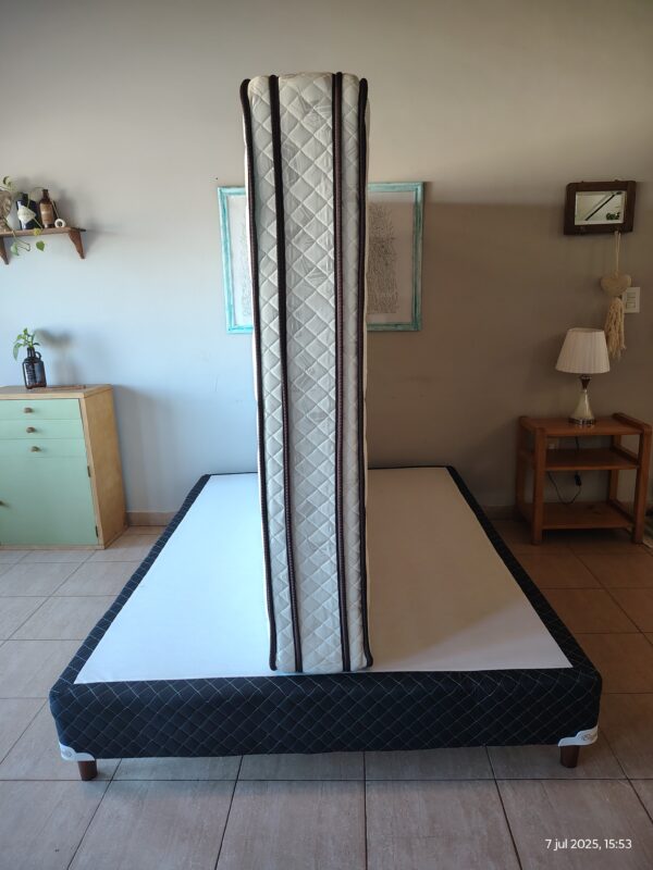 Conjunto sommier Euro Jackard - 2 plazas - Espuma alta densidad.