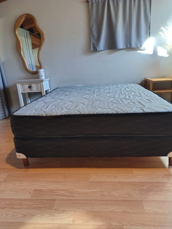 Conjunto Sommier Mistral 140×190 – Espuma densidad media (color gris)