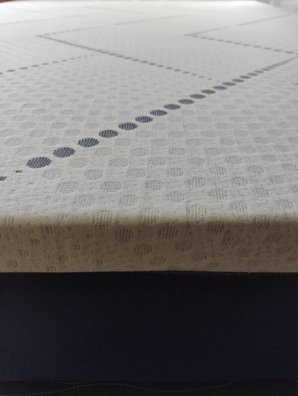 16. Conjunto Sommier Luxury 140x190 - Espuma alta densidad ( Espuma combinada )