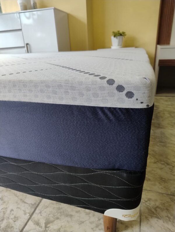 16. Conjunto Sommier Luxury 140x190 - Espuma alta densidad ( Espuma combinada )