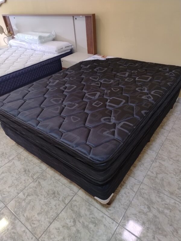 1. Conjunto sommier Euro Jackard 140x190 - espuma alta densidad (color negro)
