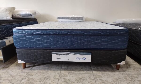 12. Conjunto sommier Balance 140x190 - Espuma densidad media ( Color Blanco-azul )