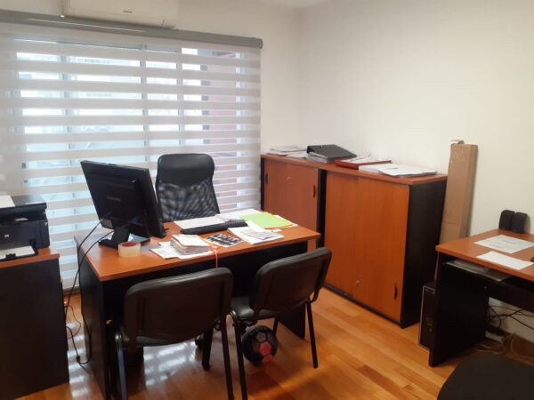 Cortinas zebra o eclipse.